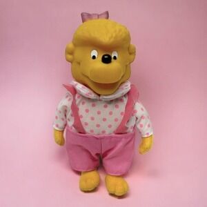Vintage 1992 The Berenstain Bears Rubber Faced Sister Bear 7" Plush Doll Pink